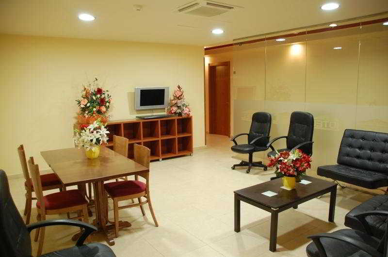 Hotel Jonquera La Jonquera Luaran gambar